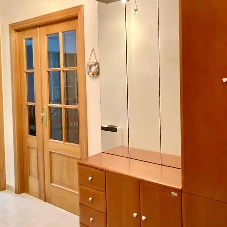 Calle Vigo 100 Metros Paseo Silgar Apartment *